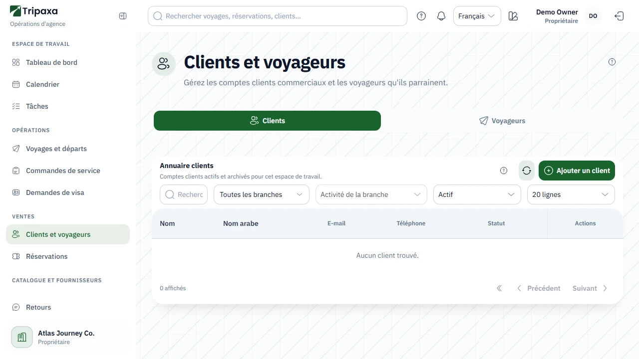 L'écran Clients et voyageurs de Tripaxa avec ses filtres et la liste des dossiers clients.